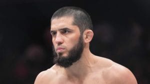 Ислам Махачев