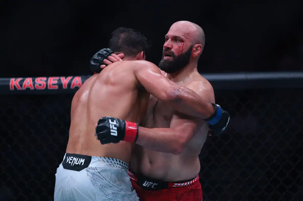 Пауло Коста пресс-конференция